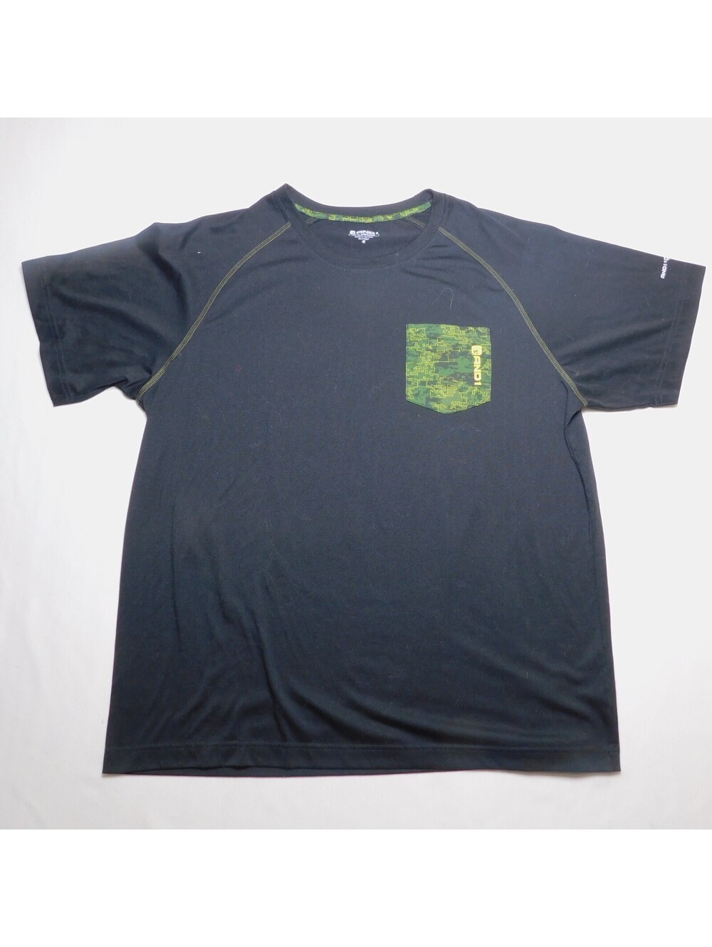 AND1 Basketball Shirt Mens XL X-Large Black Performance Tee Digital Camo Pocket